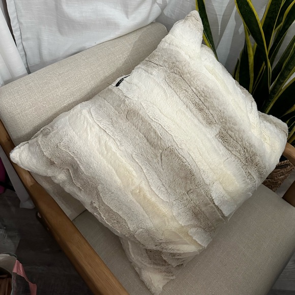 DKNY Decorative Down Wide Stripe Pillow Neutral-Brown-Cream - Picture 5 of 11